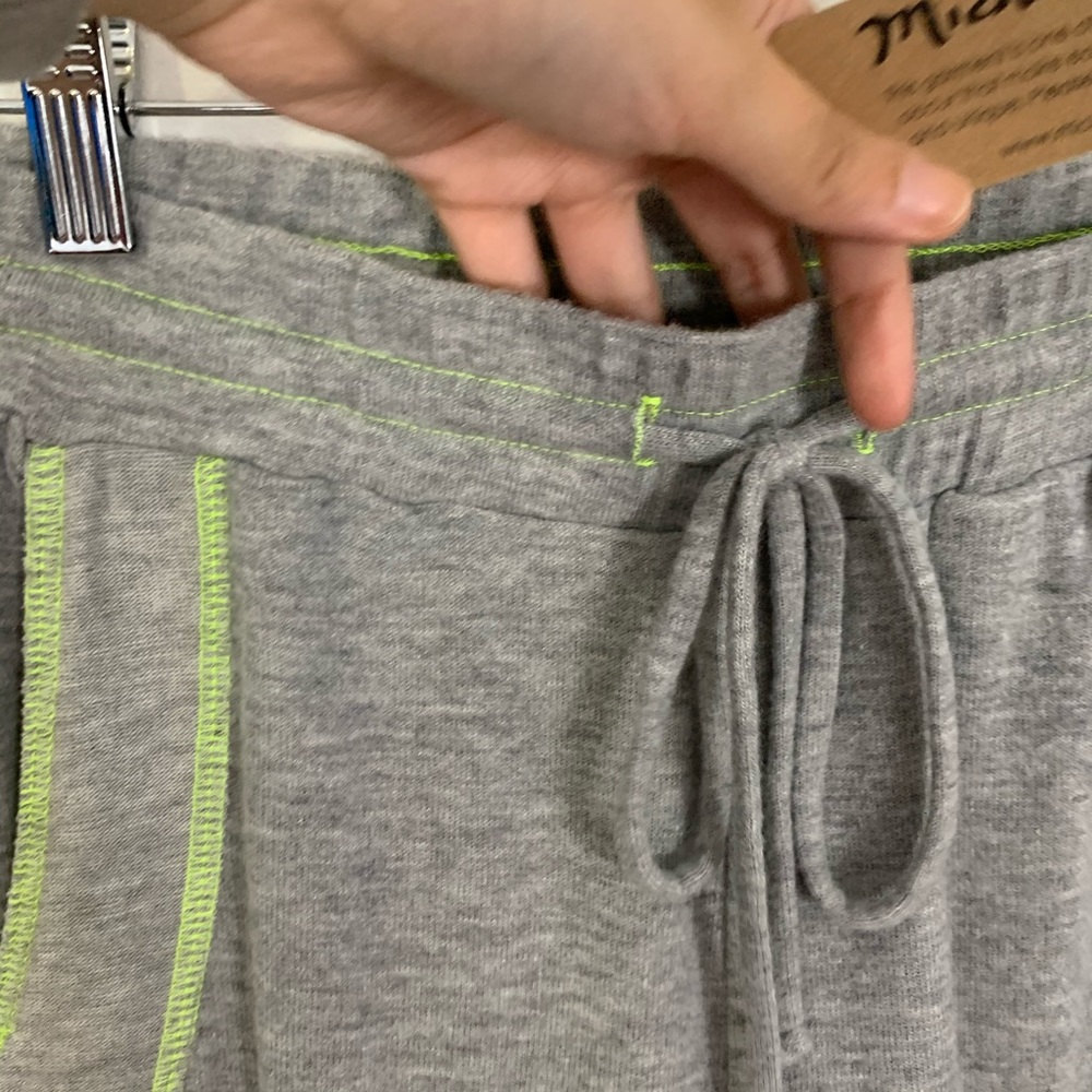 Michael Stars Madison brush pull on pant - Picture 6 of 8